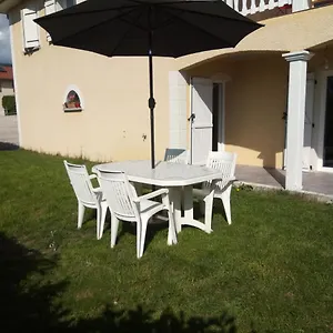 Indépendant 40m² Avec Jardin Privé Séjour chez l'habitant Hauteville-Lompnes